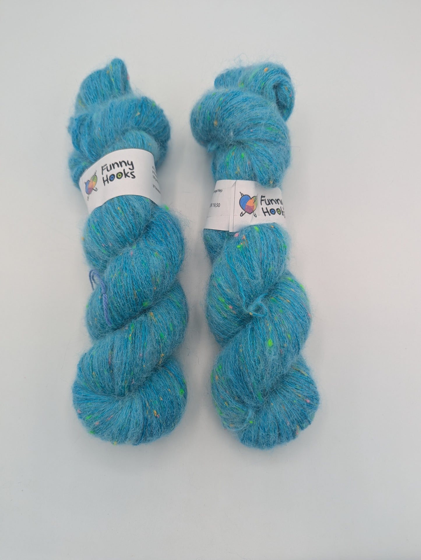 Merino/Superfine Alpaca/ Donegal Nep/ Leinen blau