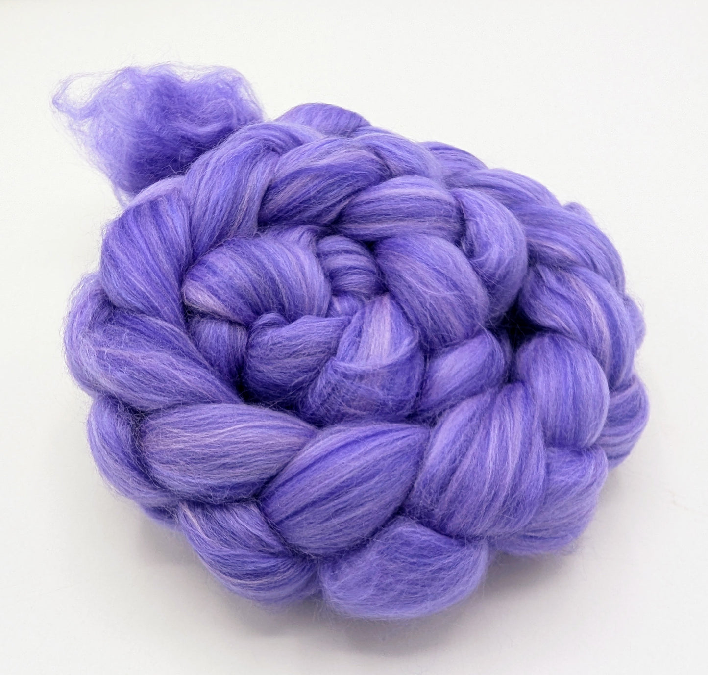 19 mic - 70 % Merino 30 % Tussah Seide Kammzug- Milka