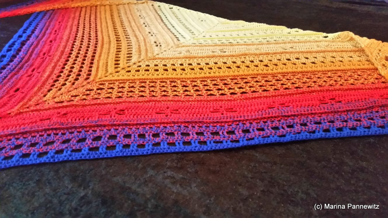 Happy Again - Dreieckstuch English