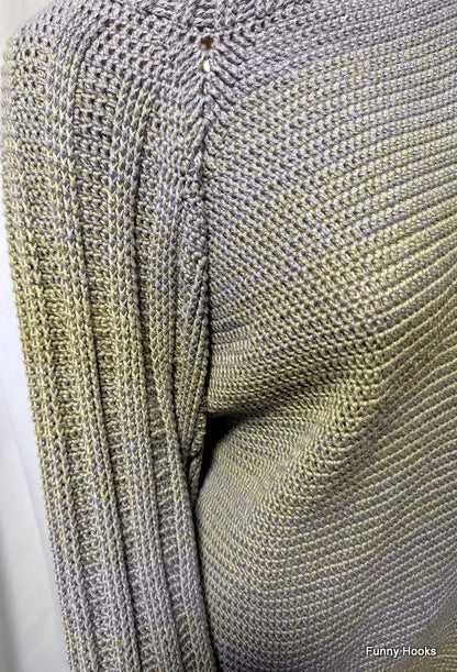 Universal Pullover