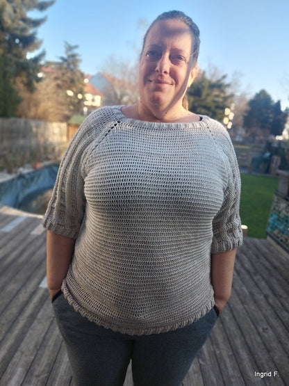 Universal Pullover