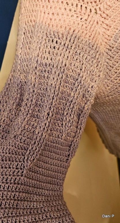 Universal Pullover