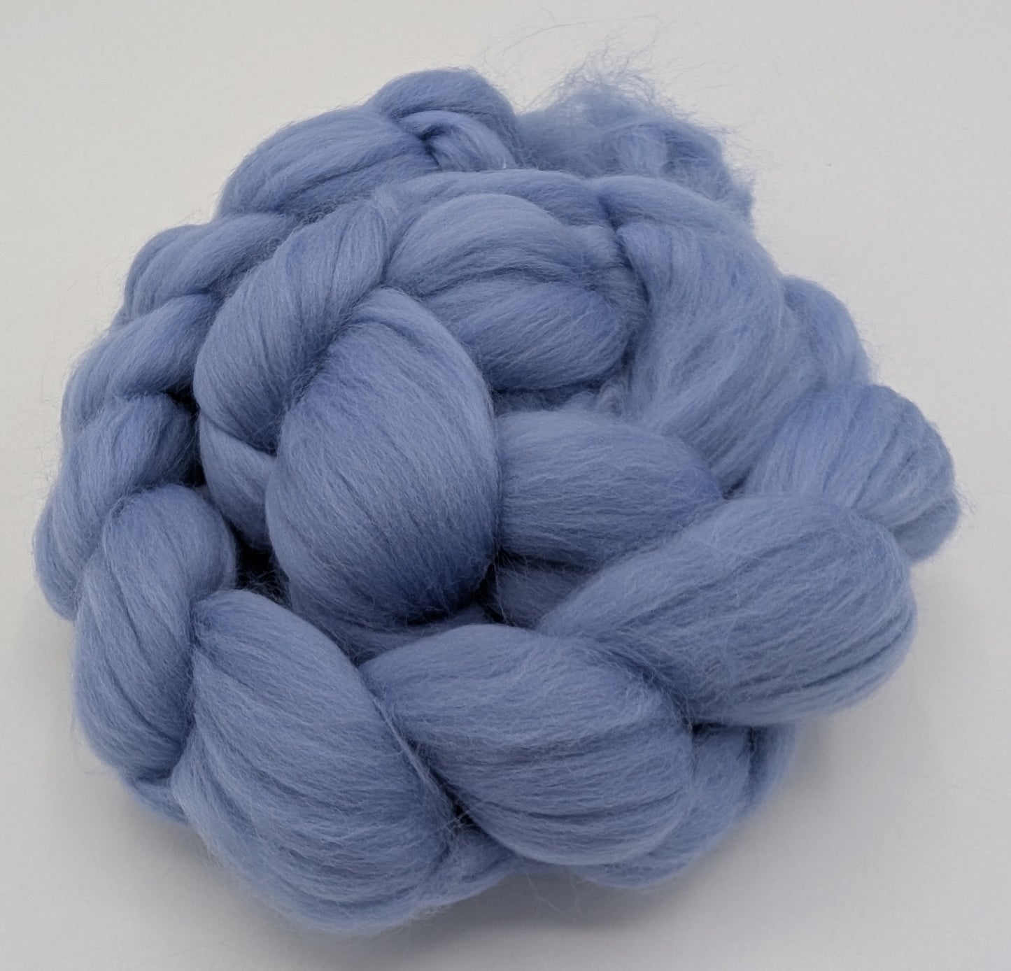 19 mic- 100 g - 100 % Wolle (Merino extrafein) Wassertraum