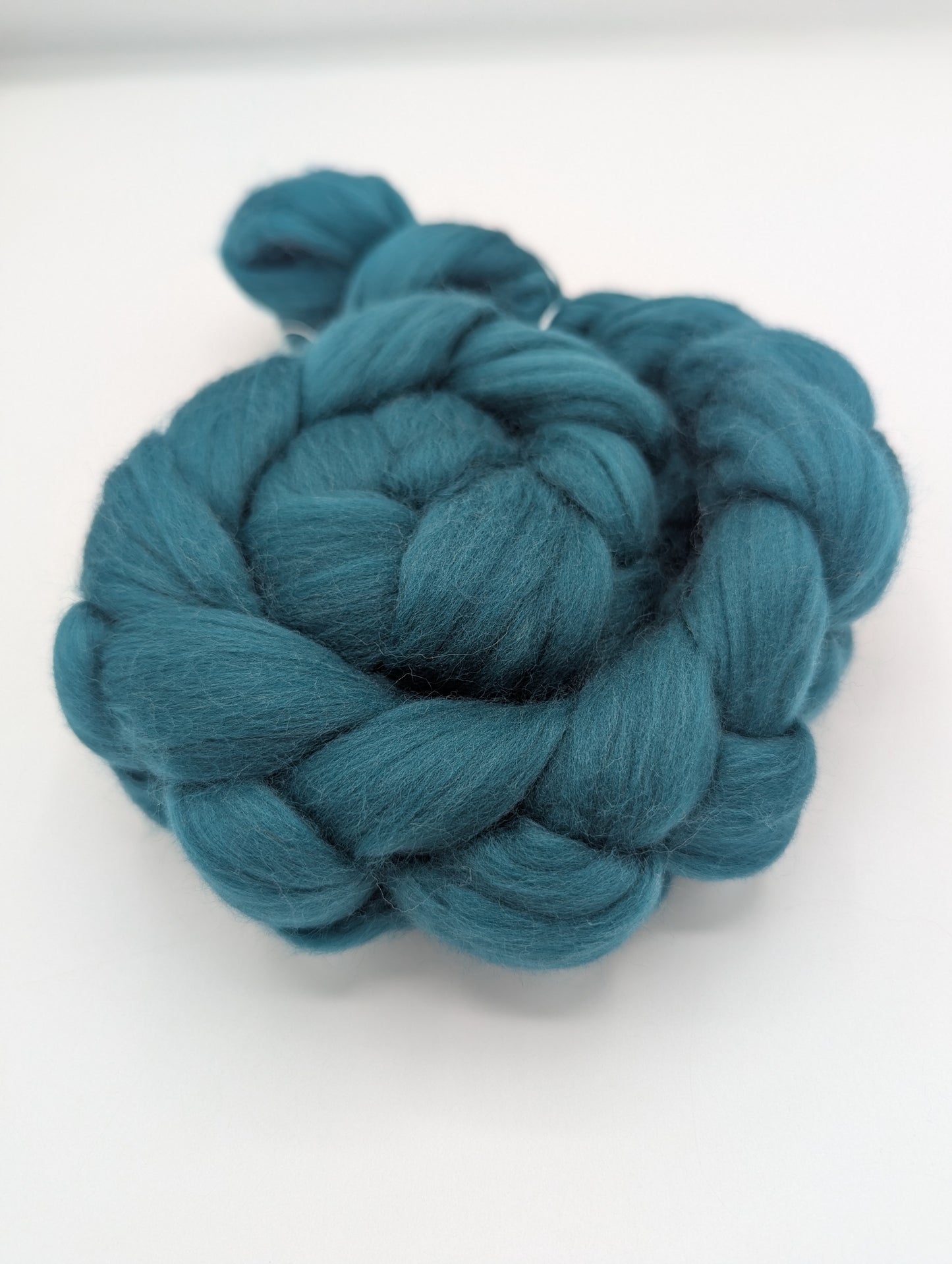 19 mic- 100 g - 100 % Wolle (Merino extrafein) Irish Dream